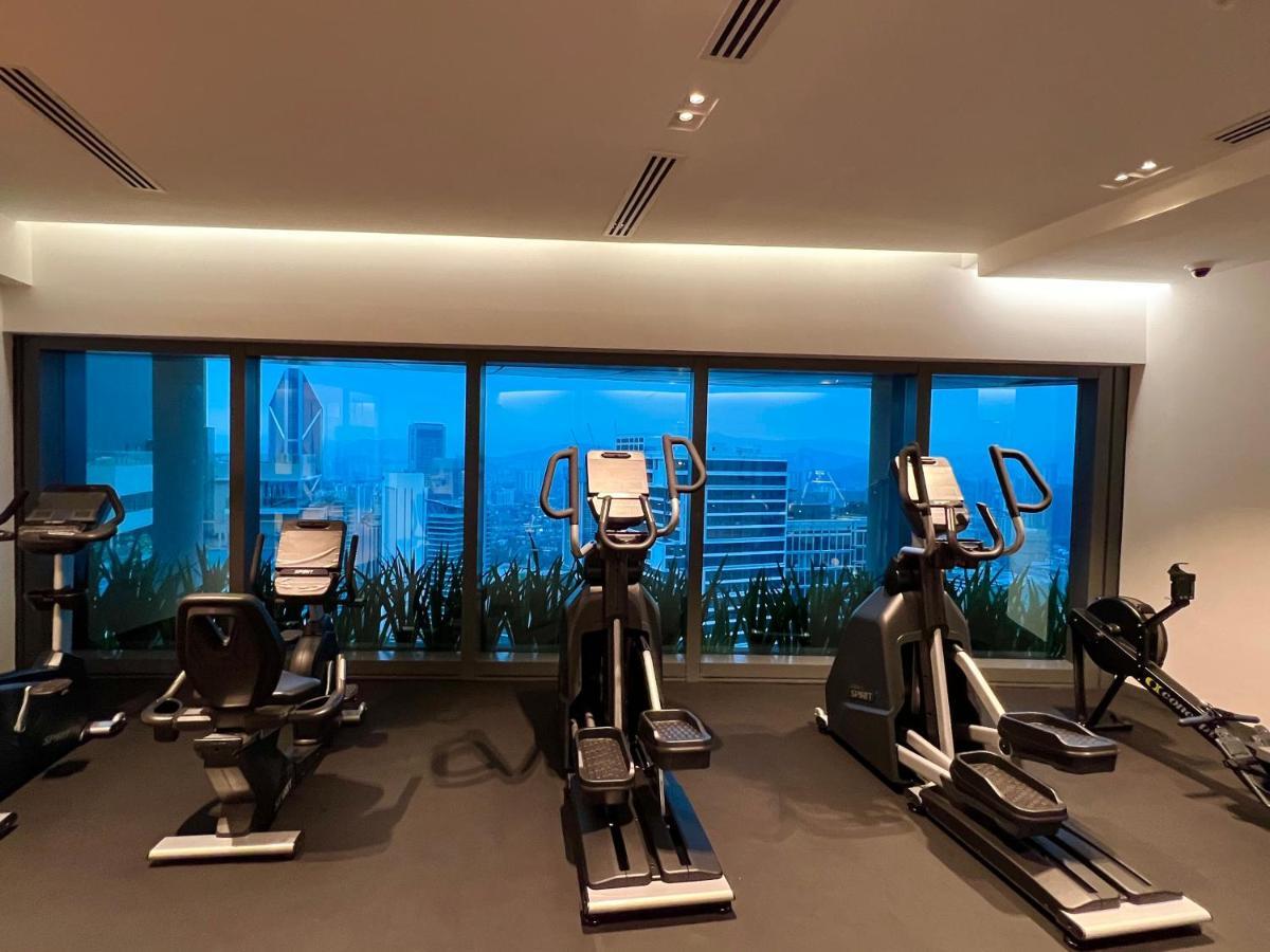 Crystal Suites At Eaton Klcc Kuala Lumpur Dış mekan fotoğraf